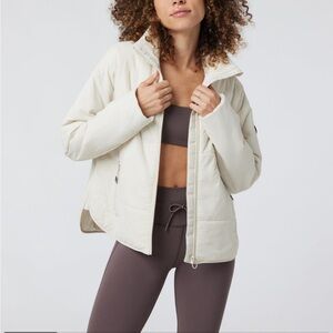 LIKE NEW Vuori Canyon Insulated Jacket Bone XS